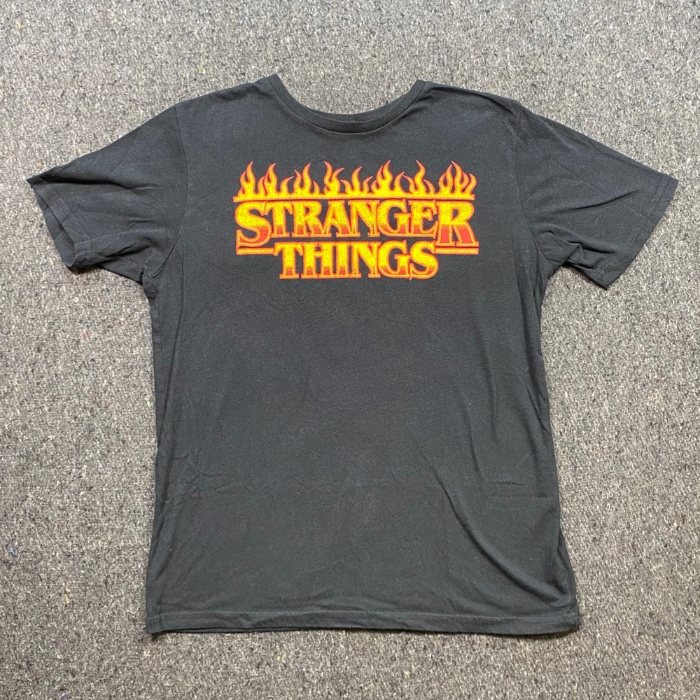 Netflix Stranger‎ Things Youth XL Black Flame Logo Graphic T-Shirt Short Sleeve